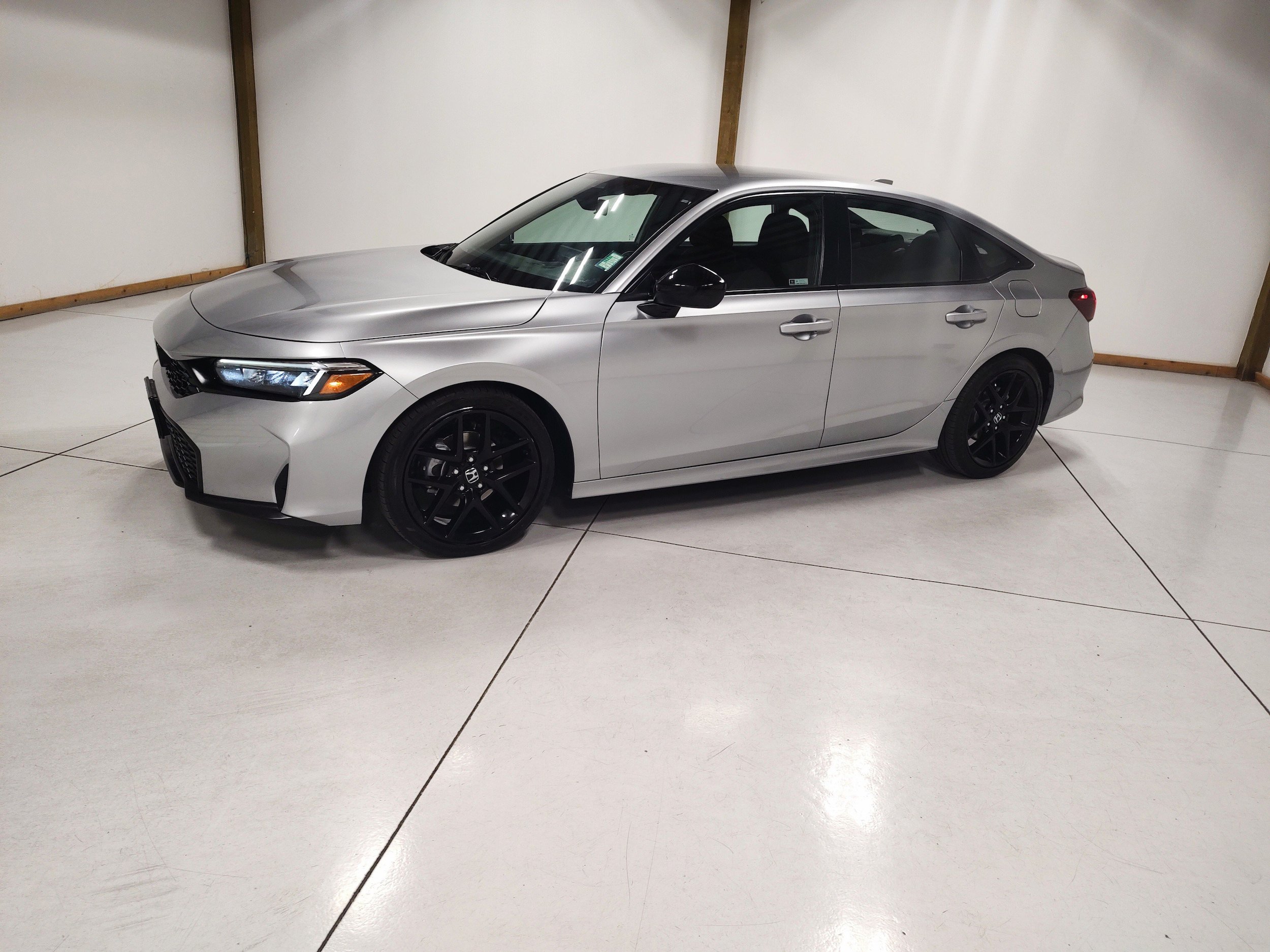 Used 2025 Honda Civic Sport image 4