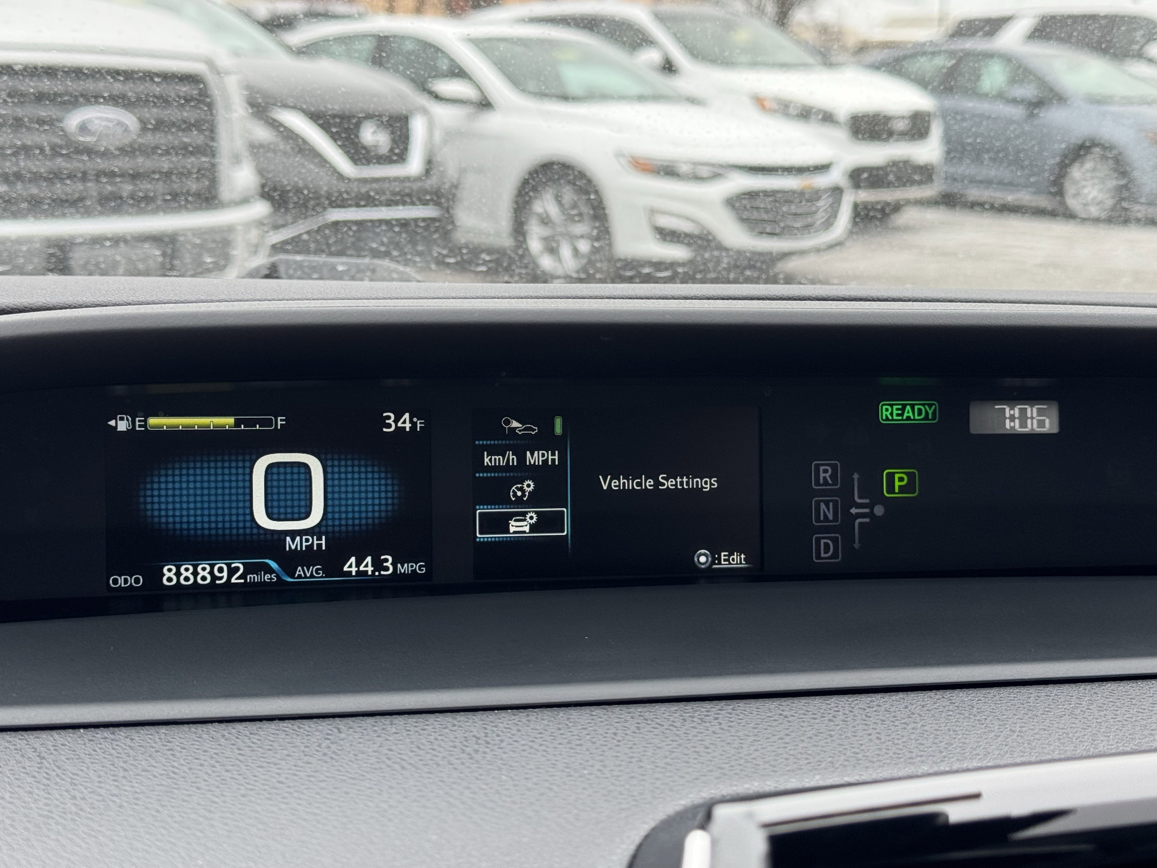 Used 2021 Toyota Prius L Eco image 21