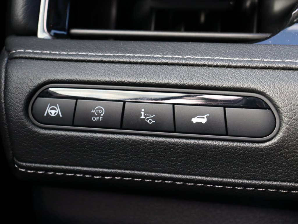 Certified 2025 INFINITI QX80 Luxe image 42