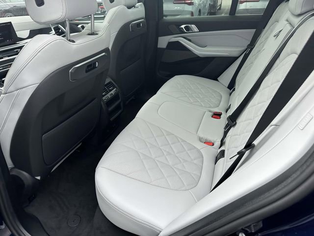 New 2026 BMW X5 xDrive50e w/ M Sport Package image 8