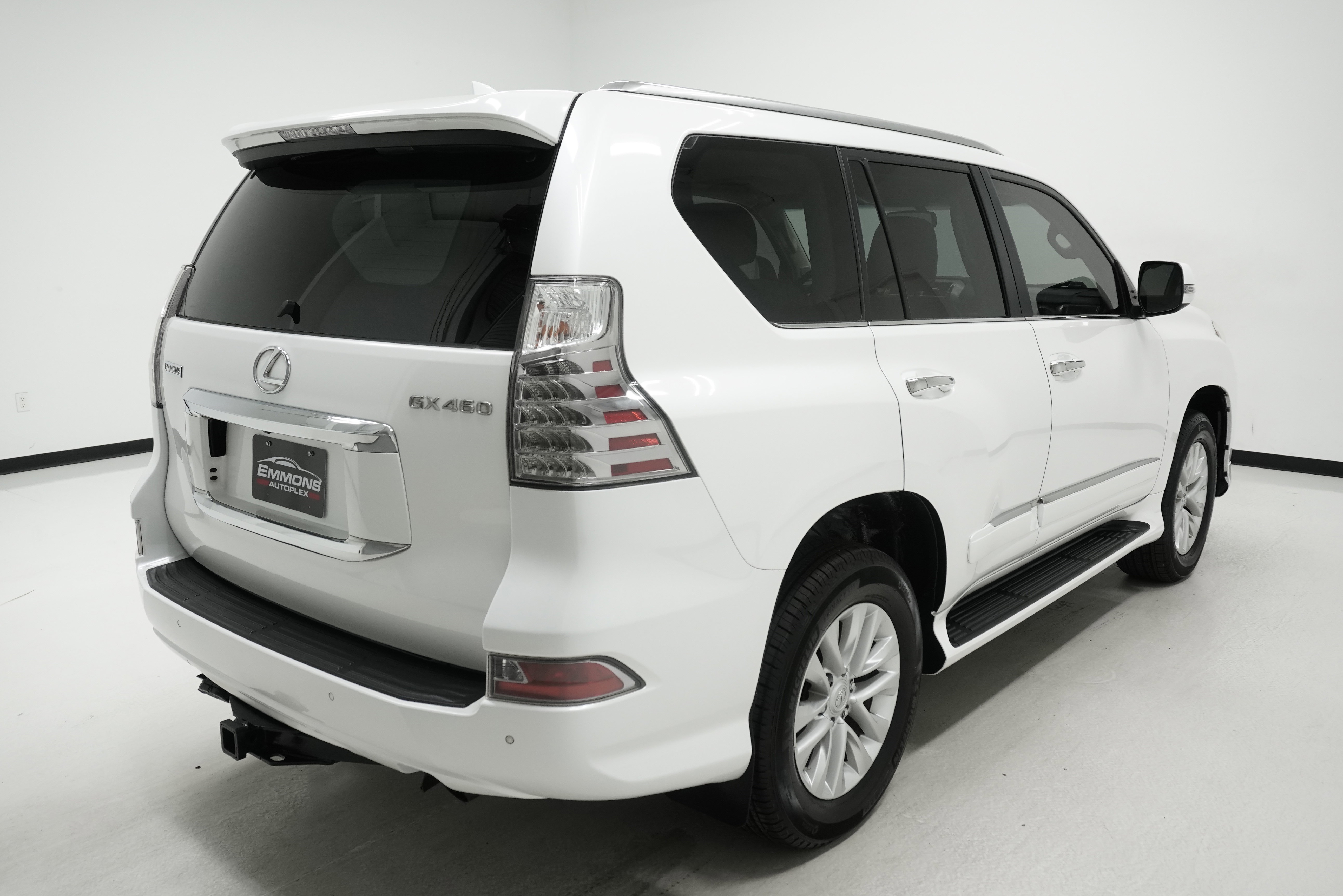 Used 2016 Lexus GX 460 w/ Premium Package AWD/4WD image 4