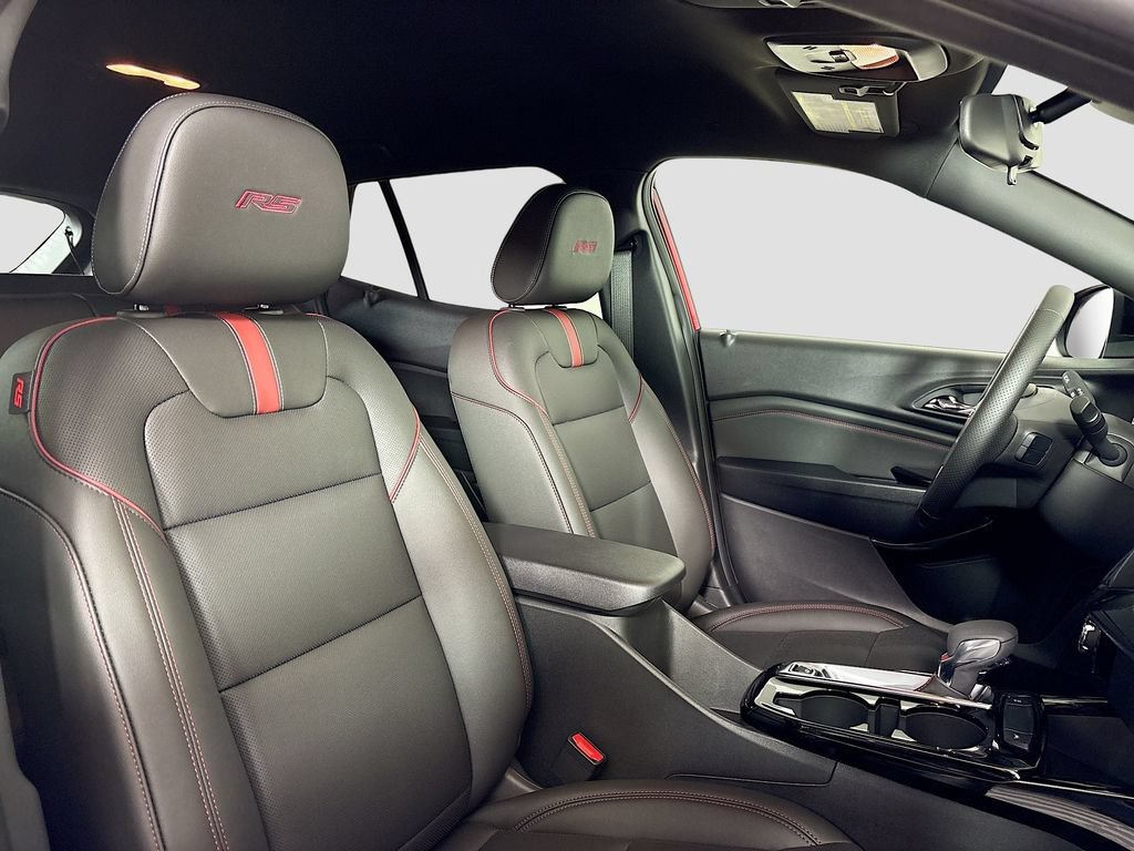 New 2026 Chevrolet Trax RS w/ Driver Confidence Package FWD image 25