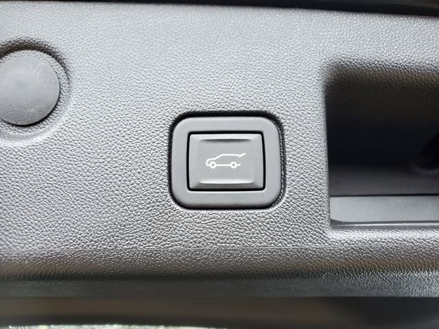 Certified 2024 Chevrolet Equinox LT w/ LPO, Floor Liner Package image 13