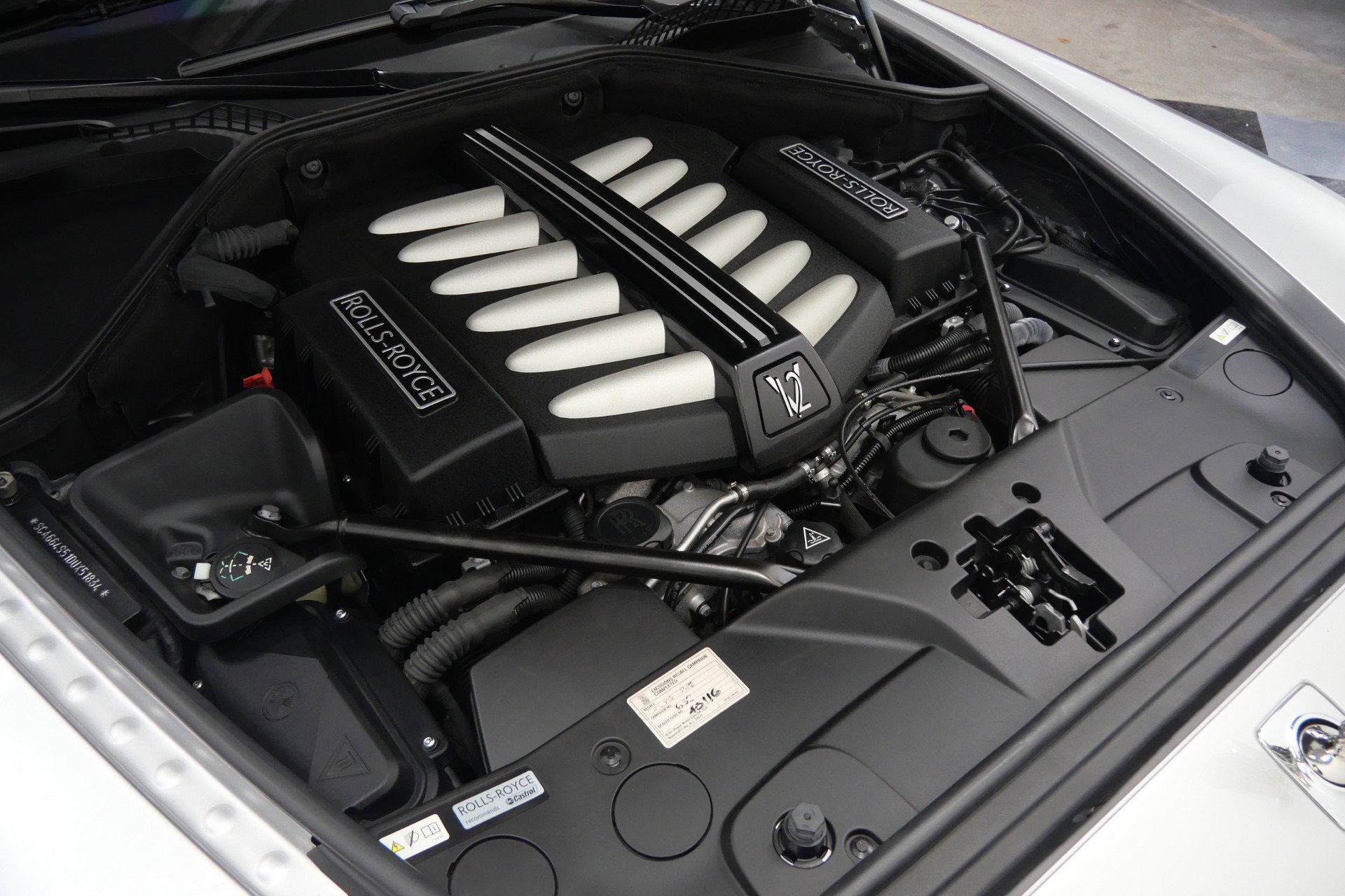 Used 2013 Rolls-Royce Ghost RWD image 42