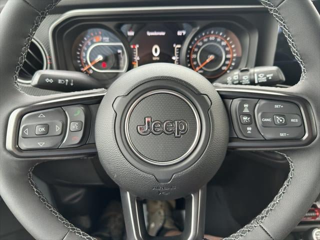New 2026 Jeep Wrangler Unlimited Rubicon AWD/4WD image 30