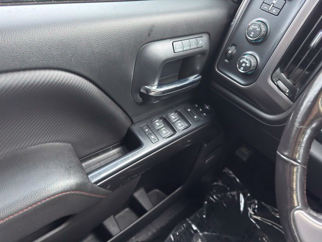 Used 2018 GMC Sierra 1500 SLT AWD/4WD image 32