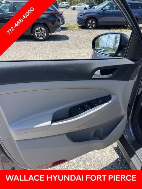 Used 2021 Hyundai Tucson Value FWD image 24