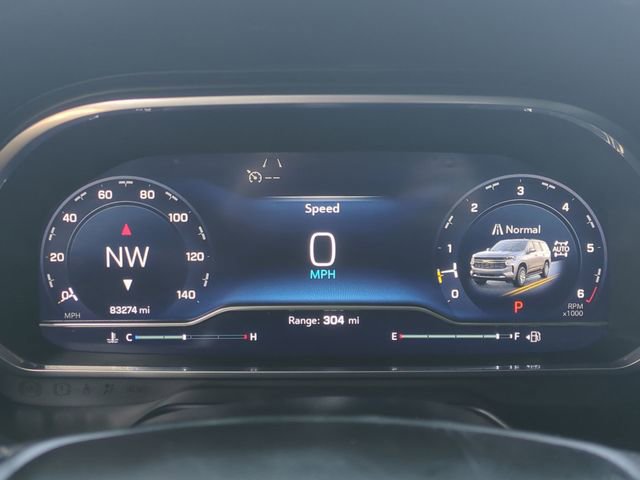 Used 2023 Chevrolet Suburban Premier image 32