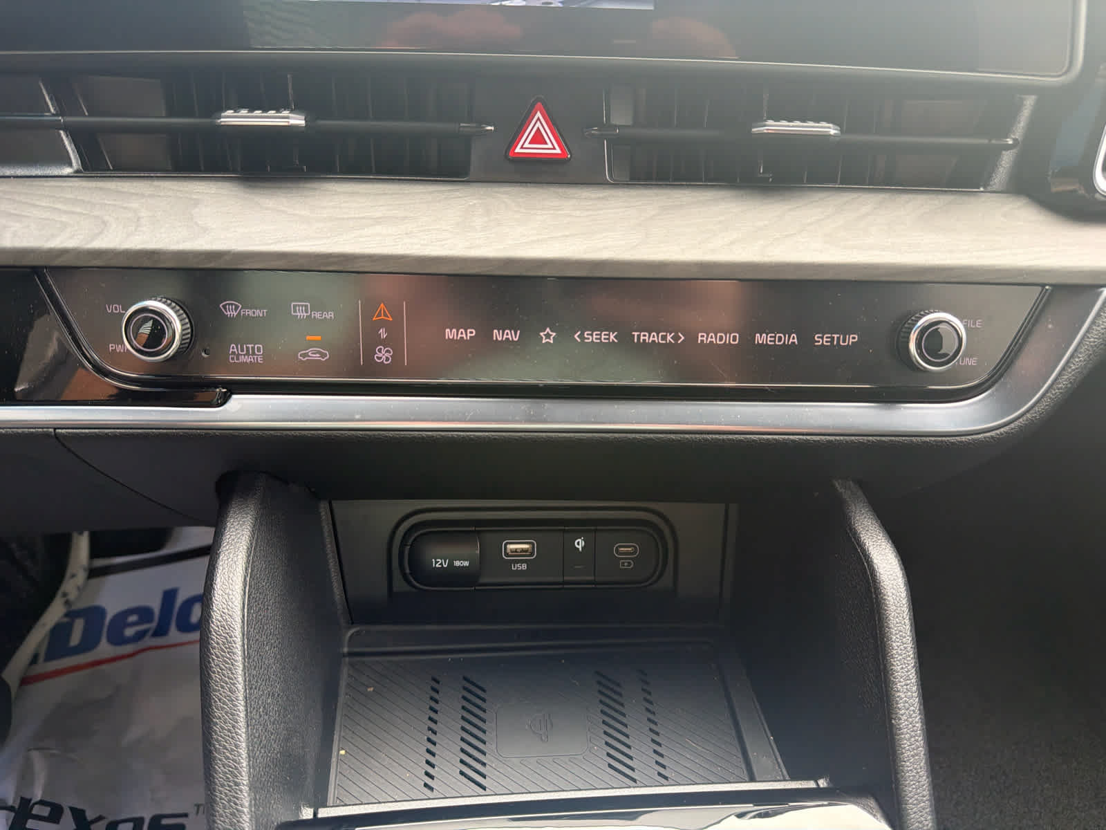 Used 2025 Kia Sportage X-Line AWD/4WD image 20