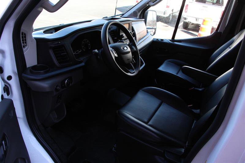 Used 2025 Ford Transit 250 148 Medium Roof Extended AWD image 17