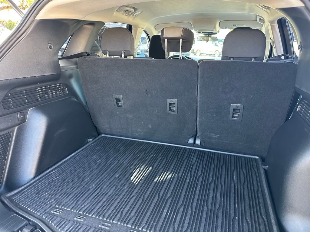 Used 2022 Ford Escape S image 32