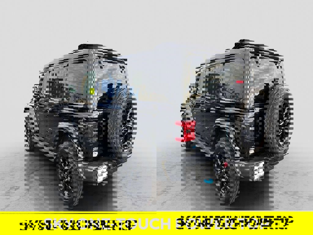 Used 2024 Jeep Wrangler Unlimited Sahara w/ Technology Group AWD/4WD image 3