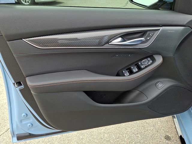 Used 2026 Cadillac CT5 V image 9