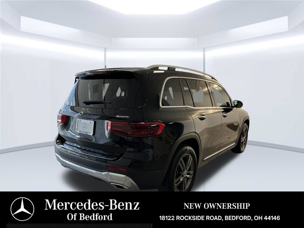 Used 2026 Mercedes-Benz GLB 250 4MATIC image 4