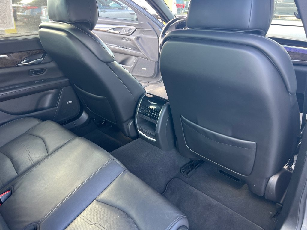 Used 2018 Cadillac CT6 Luxury AWD/4WD image 38