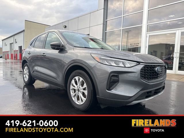 Used 2023 Ford Escape Active w/ Cold Weather Package