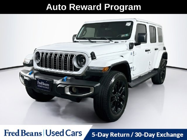 Used 2024 Jeep Wrangler Unlimited Sahara w/ Safety Group AWD/4WD image 3