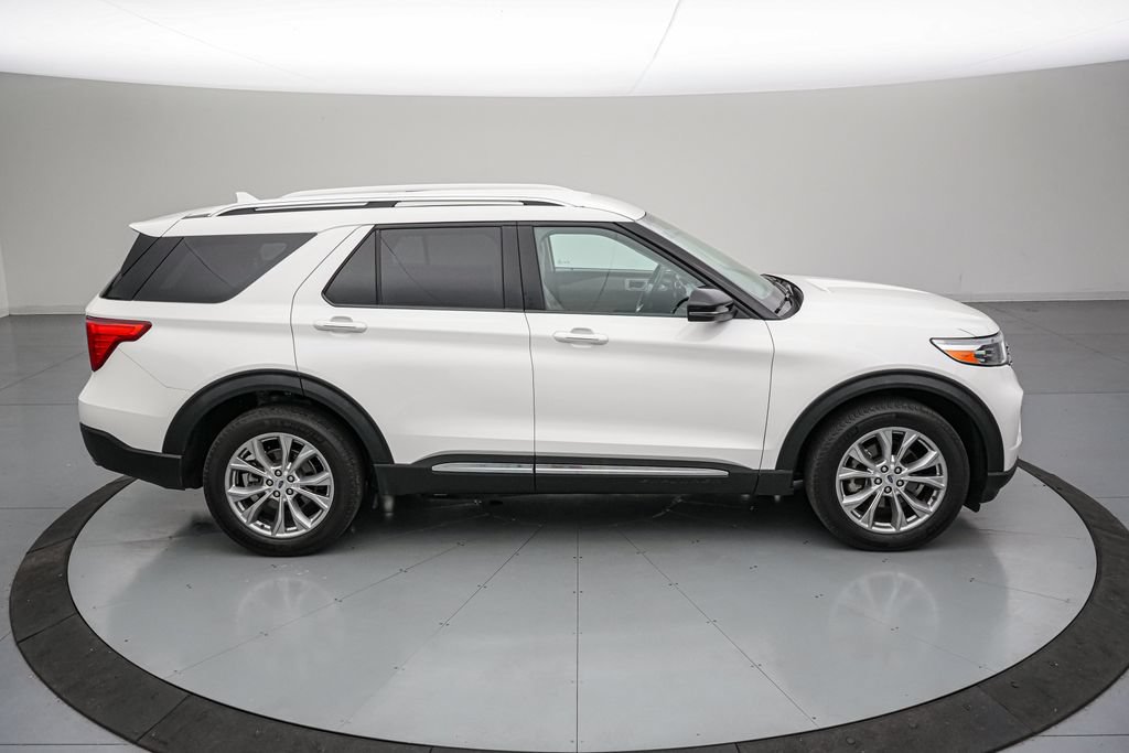 Certified 2024 Ford Explorer Limited w/ Equipment Group 301A AWD/4WD video 3