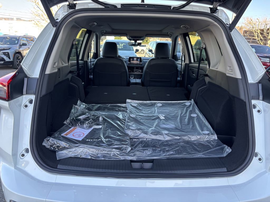 New 2026 Nissan Rogue SV image 29