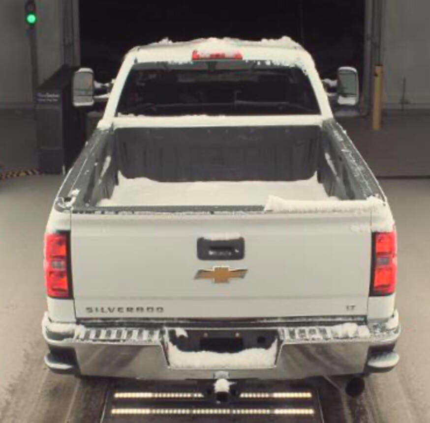 Used 2015 Chevrolet Silverado 3500 LT w/ LT Convenience Package image 15