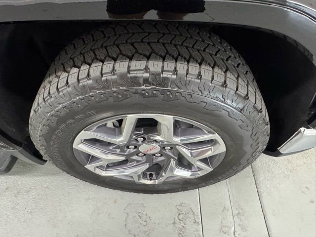 New 2026 GMC Sierra 1500 SLT w/ SLT Premium Plus Package image 4