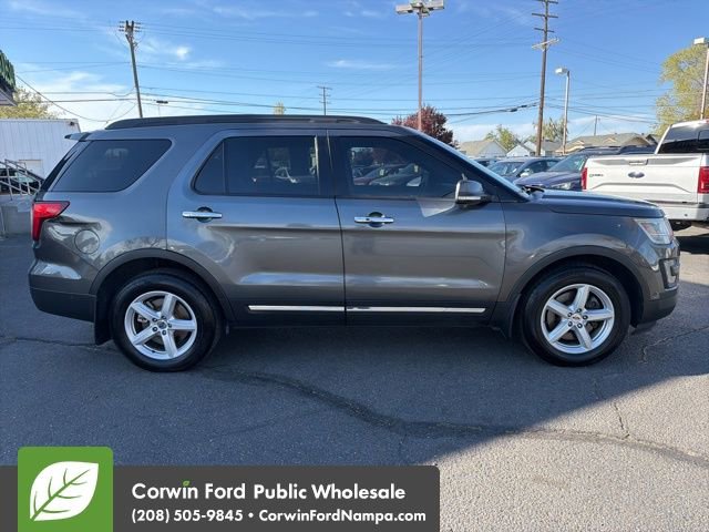 Used 2016 Ford Explorer Limited w/ Equipment Group 301A AWD/4WD image 4