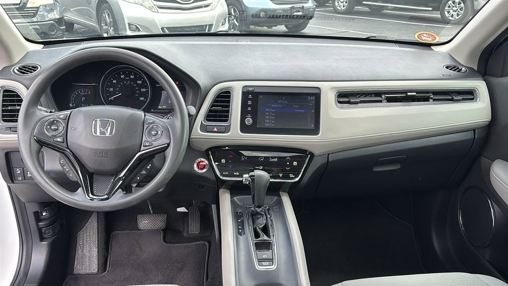 Used 2021 Honda HR-V EX image 12