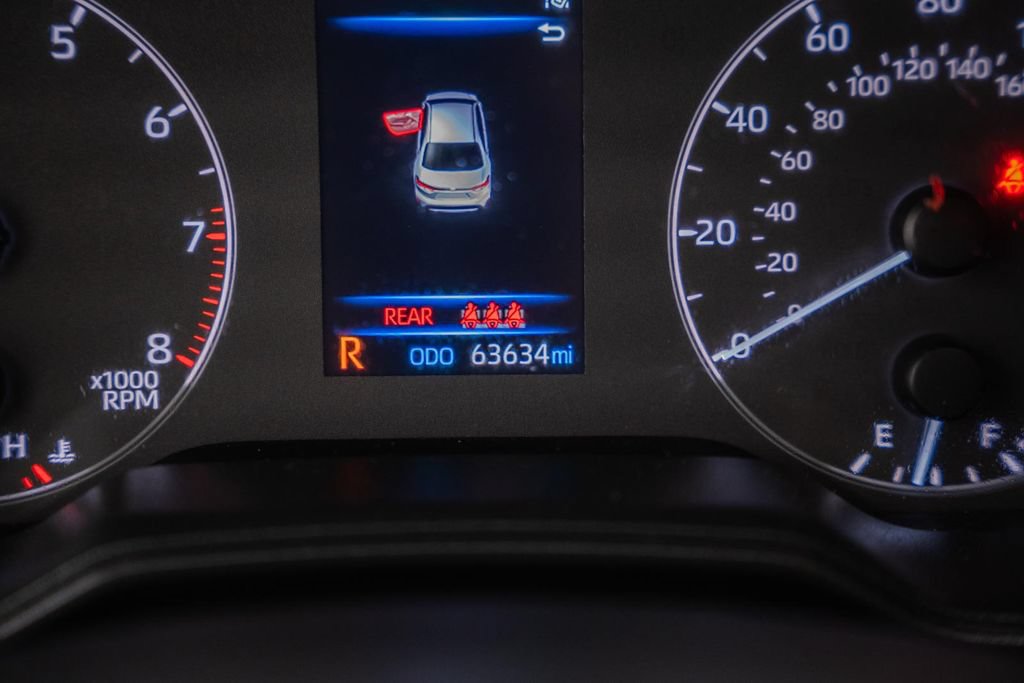 Used 2023 Toyota Corolla LE FWD image 39