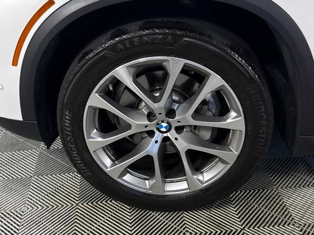 Used 2023 BMW X5 sDrive40i w/ Premium Package RWD image 12