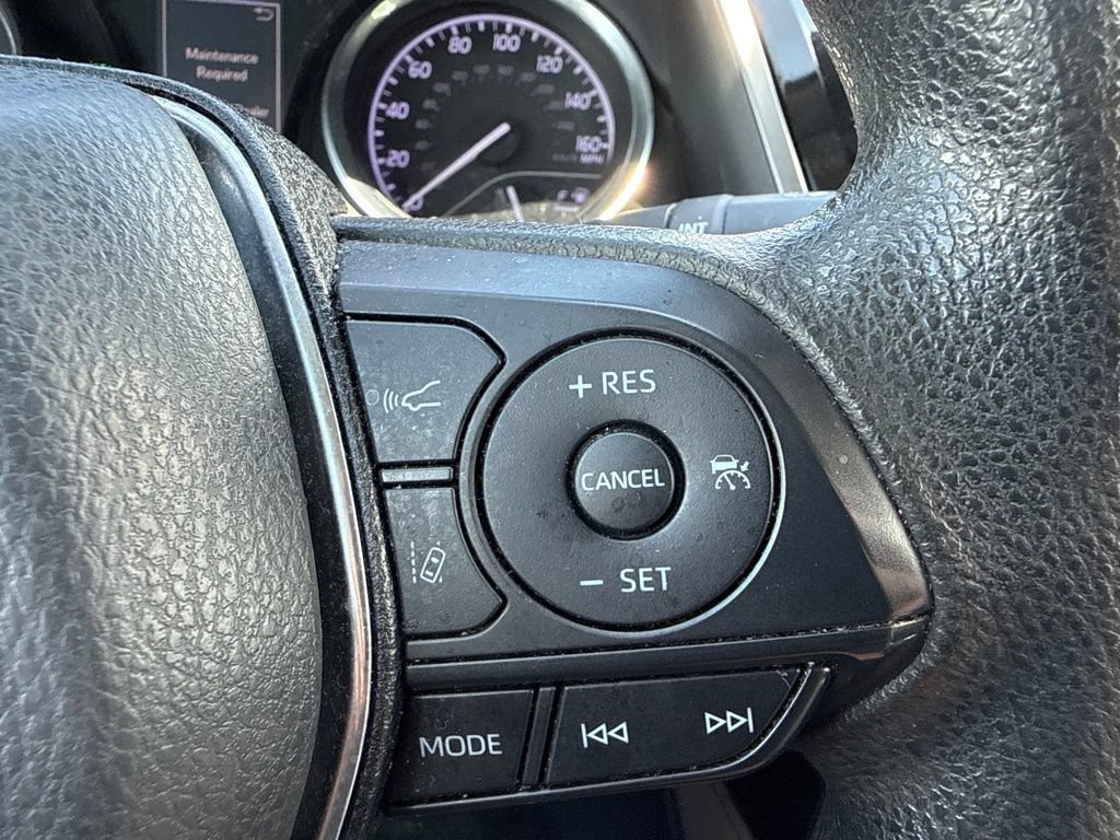 Used 2019 Toyota Camry LE w/ Convenience Package FWD image 20