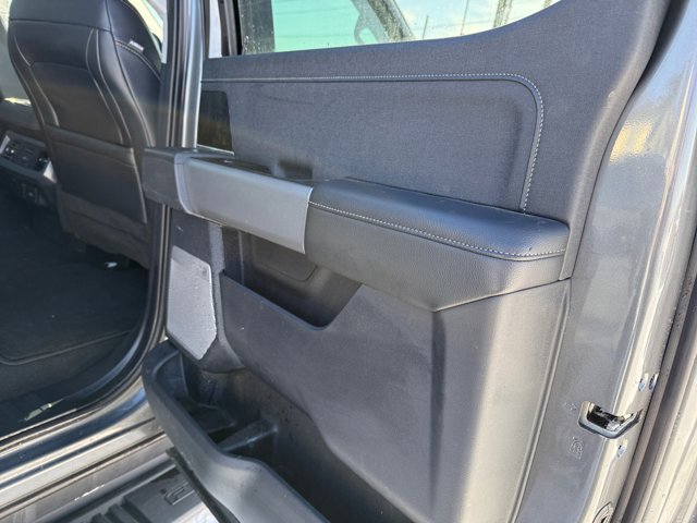 Used 2024 Ford F250 Lariat w/ Sport Appearance Package image 25