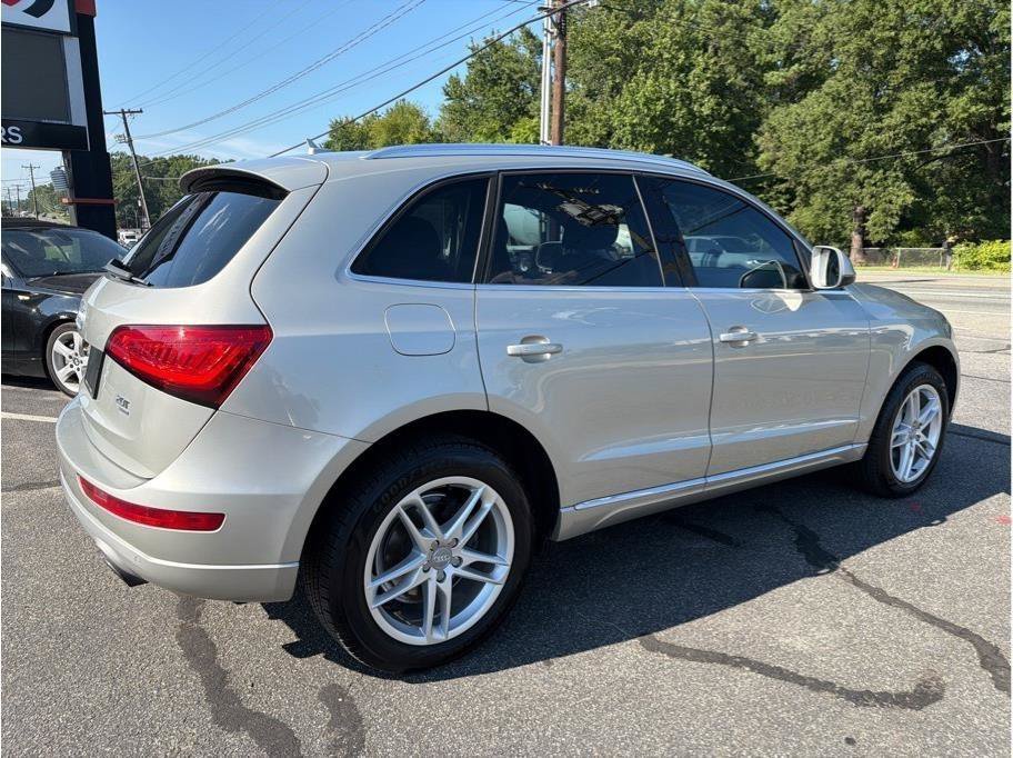 Used 2014 Audi Q5 2.0T Premium Plus w/ Premium Plus Package AWD/4WD image 6