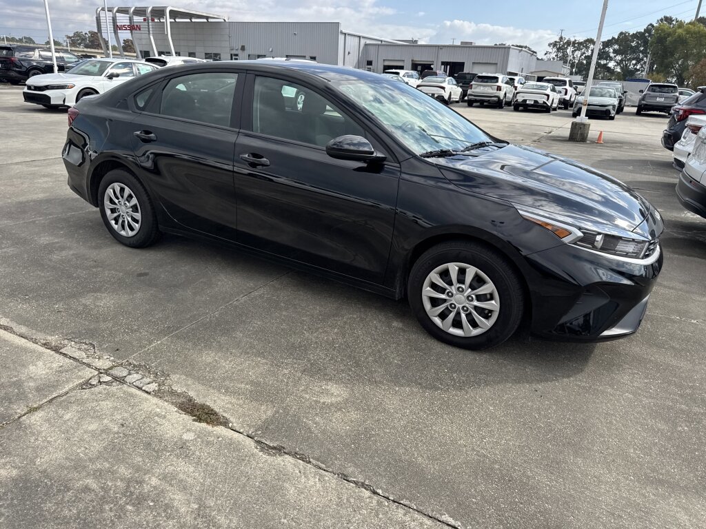 Certified 2024 Kia Forte LX image 9