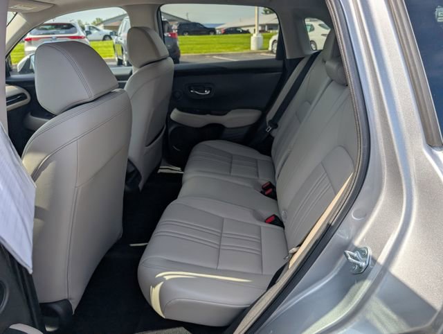 Used 2023 Honda HR-V EX-L image 8