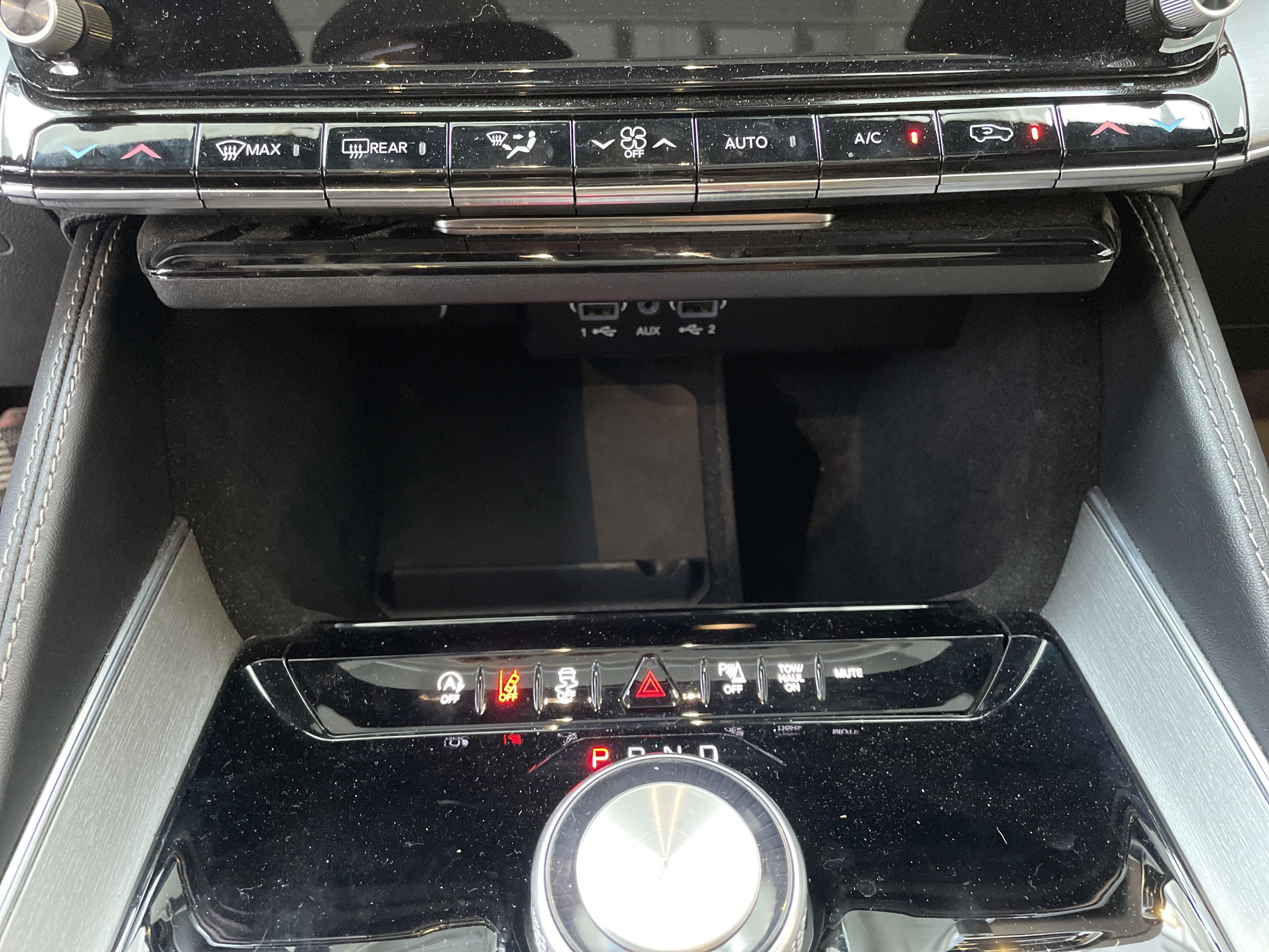 Used 2024 Jeep Wagoneer Series II image 27