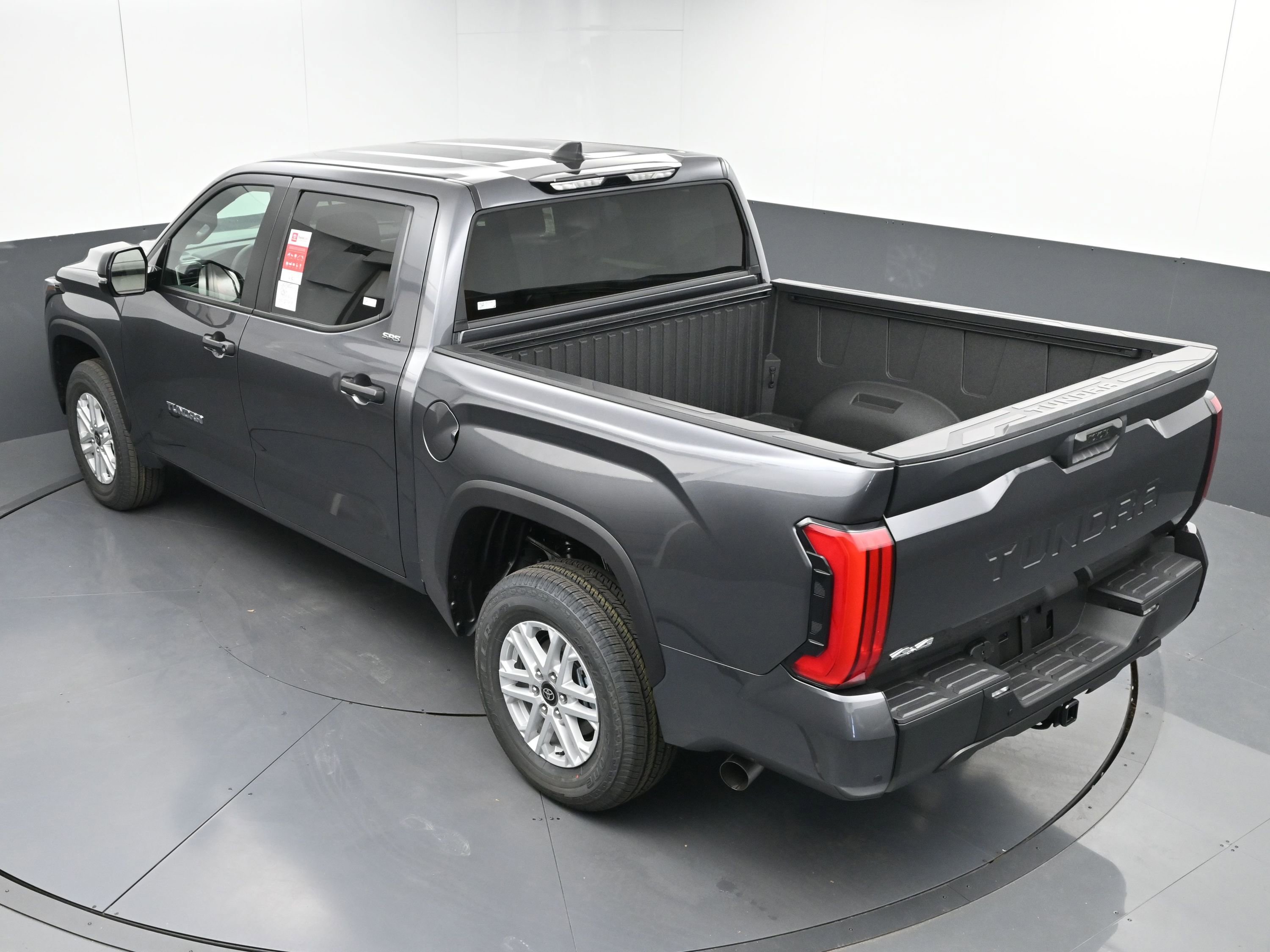 Used 2025 Toyota Tundra SR5 image 32