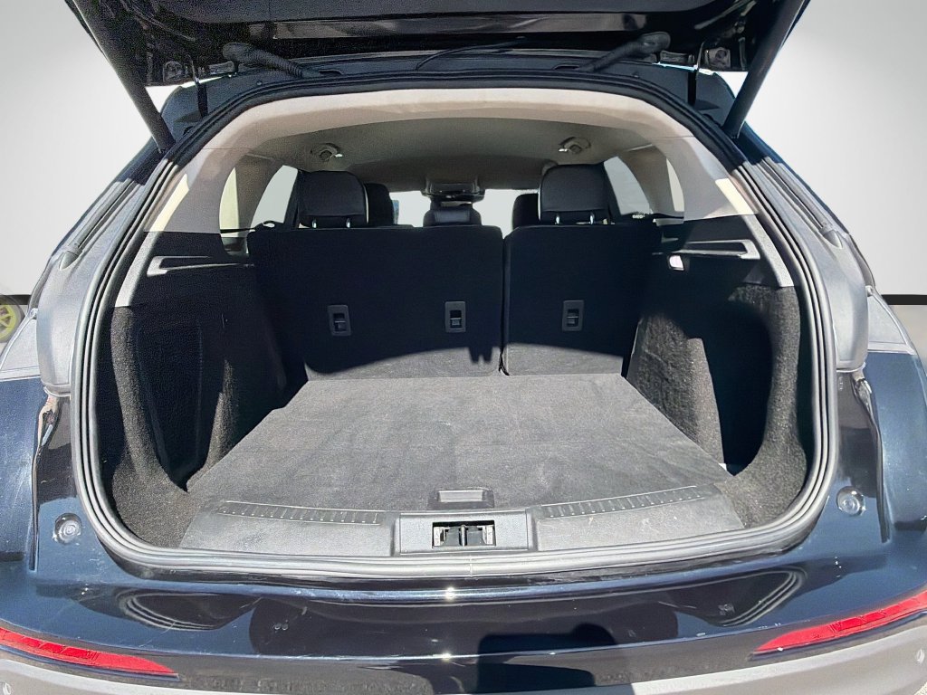 Used 2024 Lincoln Corsair FWD image 11