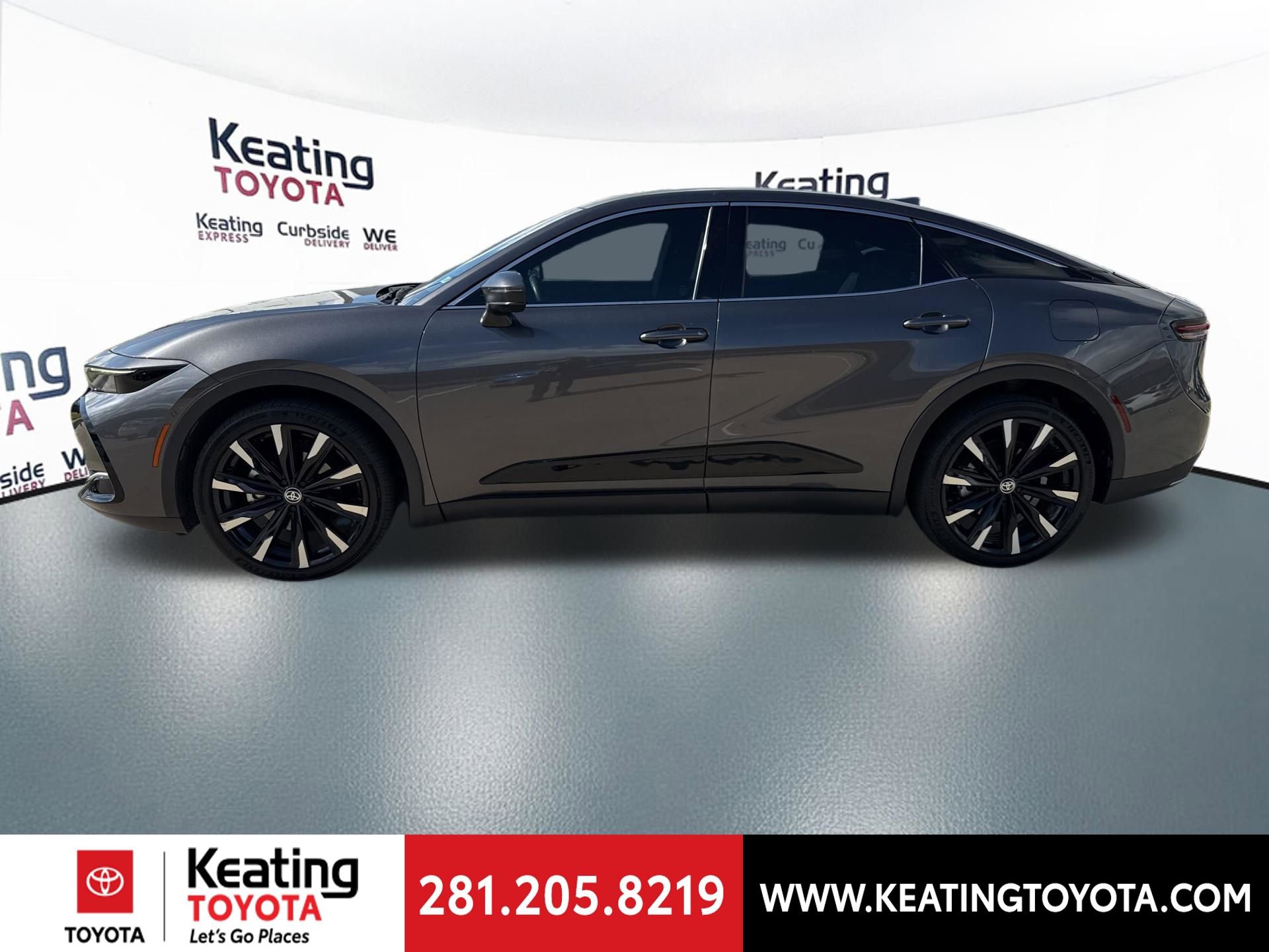 Used 2023 Toyota Crown Platinum image 4