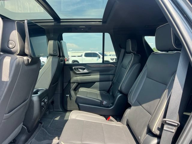 Used 2023 Chevrolet Tahoe Premier w/ Advanced Technology Package AWD/4WD image 21