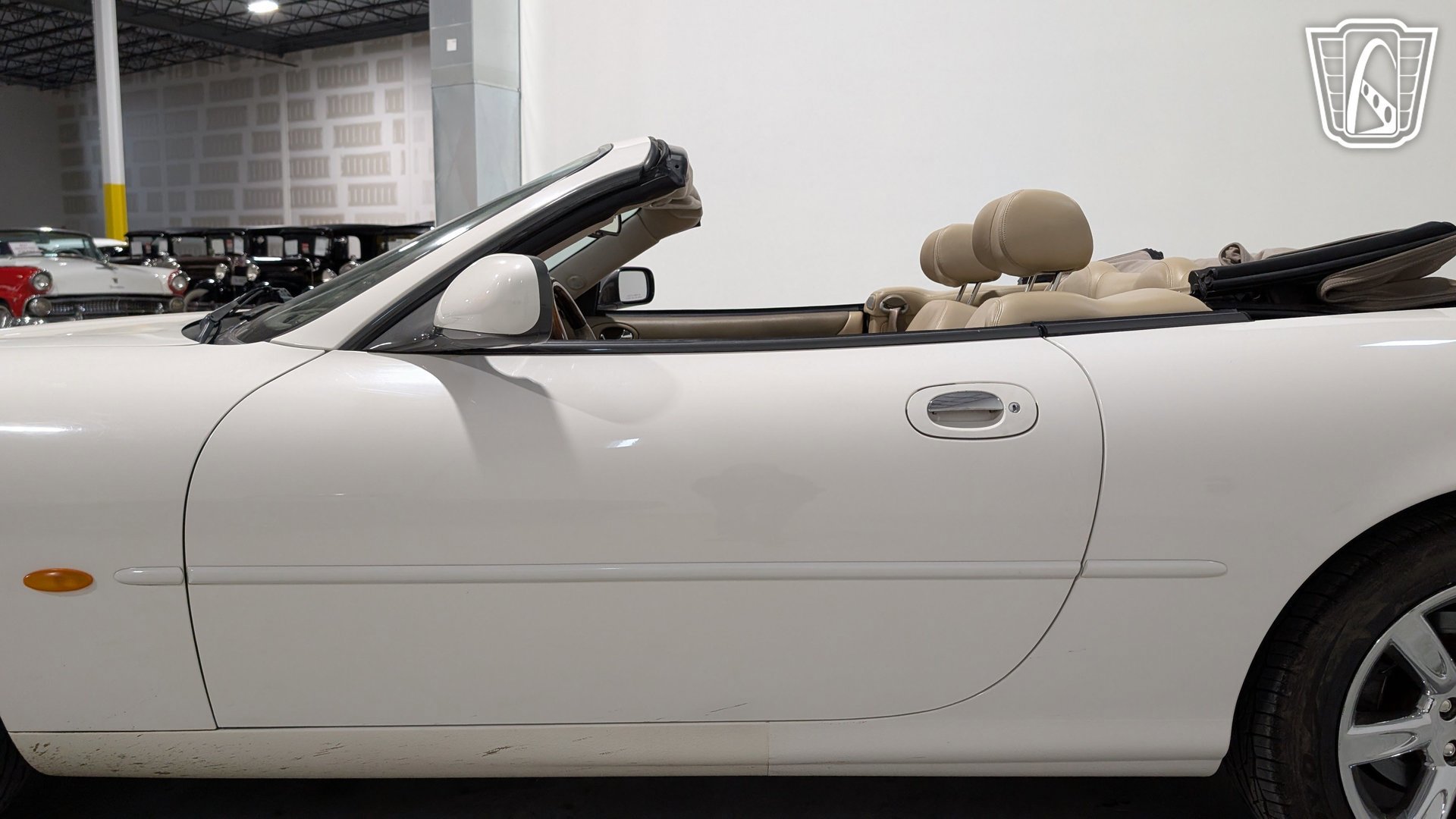 Used 2003 Jaguar XK8 Convertible image 30