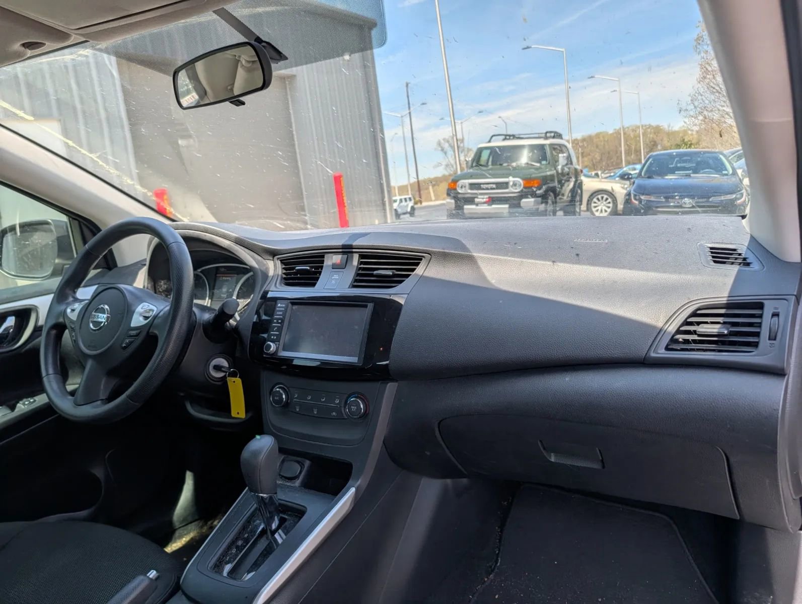 Used 2019 Nissan Sentra S image 11