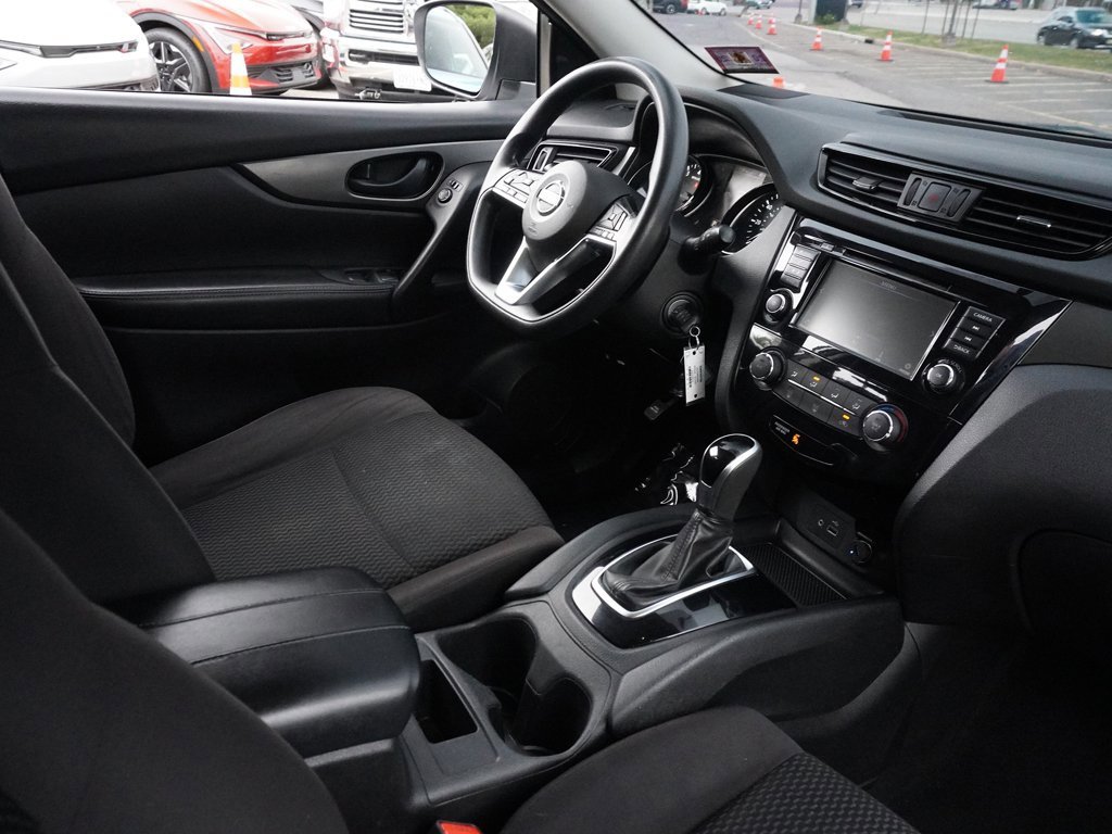 Used 2019 Nissan Rogue Sport S w/ Appearance Package image 26