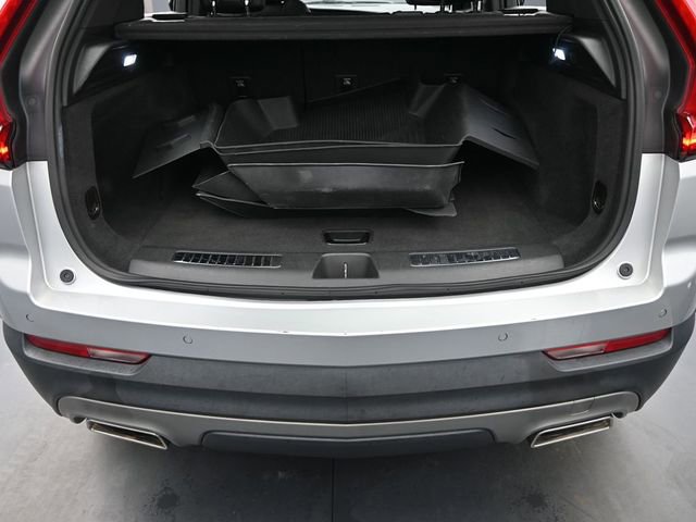 Used 2022 Cadillac XT4 Premium Luxury w/ Safety Alert Package image 28