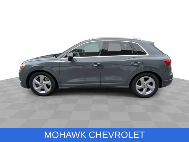 Used 2020 Audi Q3 2.0T Premium w/ Convenience Package AWD/4WD image 5