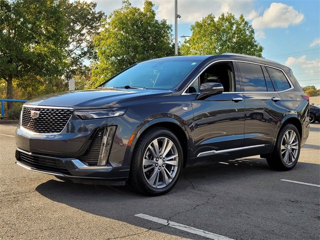 Used 2023 Cadillac XT6 Premium Luxury image 4