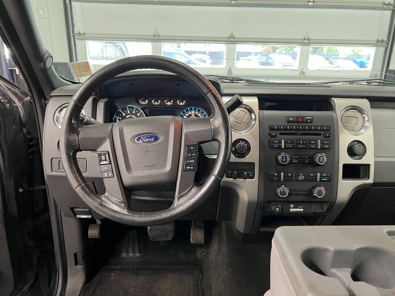 Used 2012 Ford F150 XLT w/ XLT Chrome Pkg AWD/4WD image 8