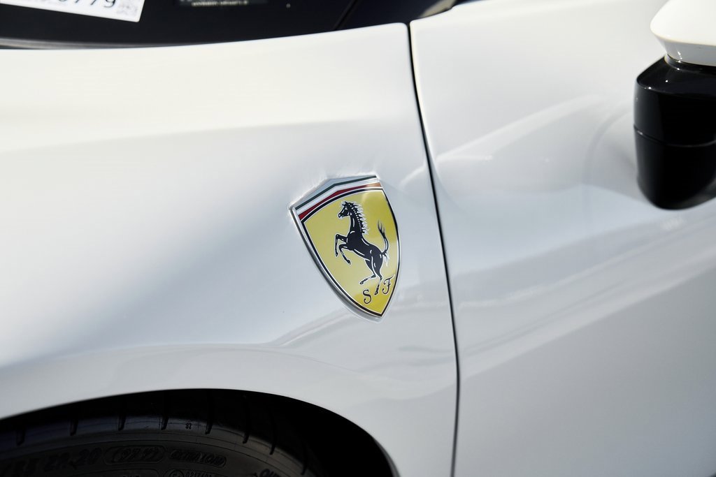 Used 2023 Ferrari SF90 Stradale image 9