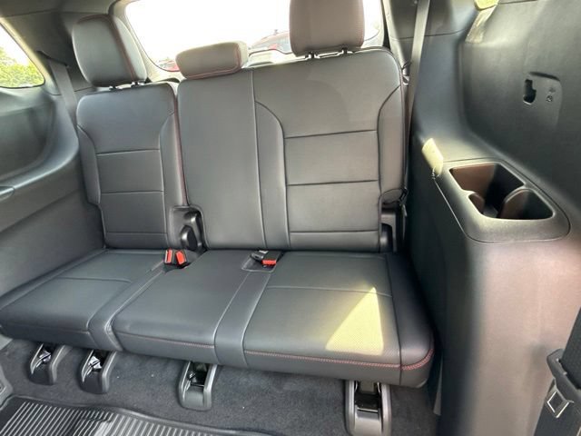 New 2026 Chevrolet Traverse RS w/ LPO, Floor Liner Package AWD/4WD image 34