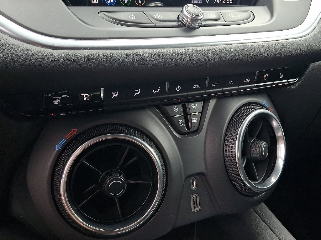 Used 2020 Chevrolet Blazer LT AWD/4WD image 13