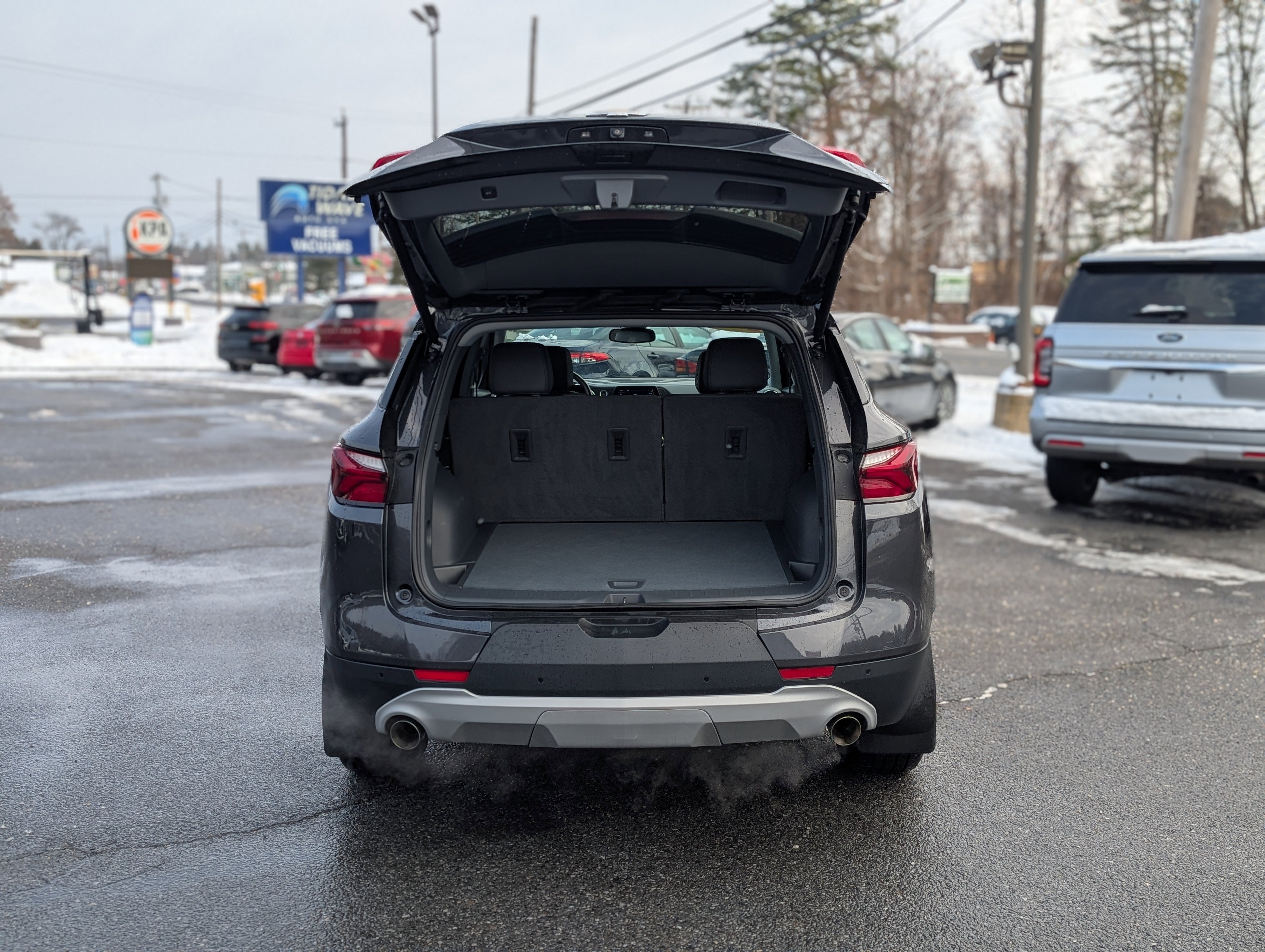 Used 2022 Chevrolet Blazer LT image 36